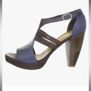 Coclico Fatima Platform Sandals